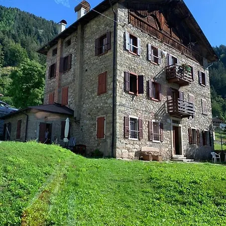 L' Antica Casa Di Maria Lilia Apartmán Pieve di Cadore